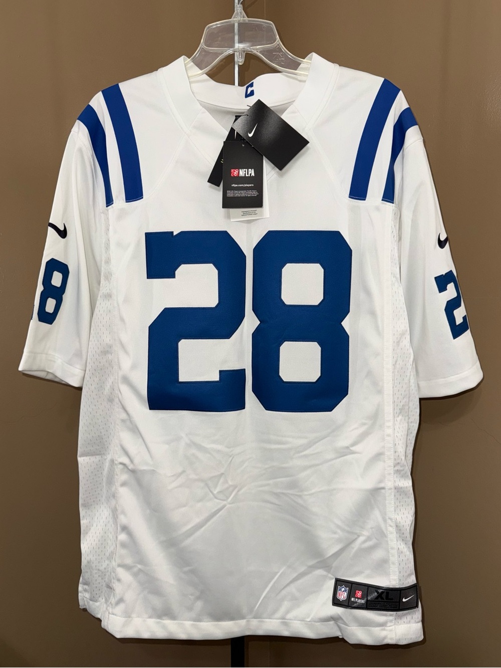 NWT JOHNATHAN TAYLOR NFL NIKE Indianapolis Colts #28 Men's Jersey. Size XL.